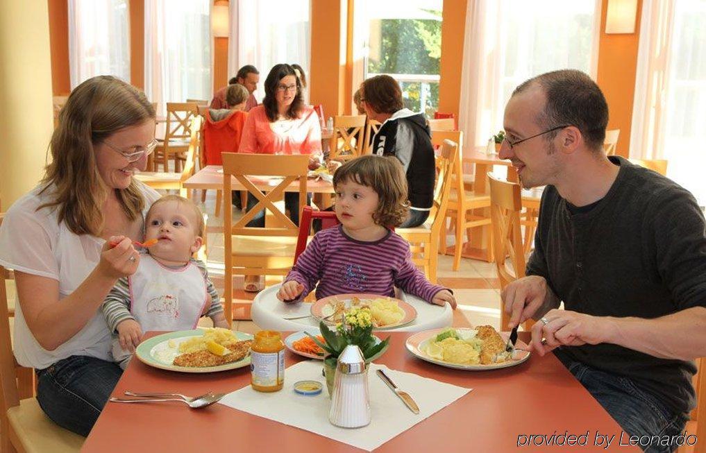 Jufa Hotel St Michael Im Lungau Sankt Michael im Lungau Restaurant bilde